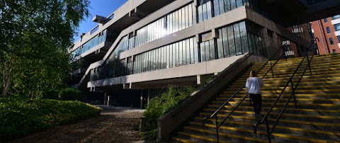 School of Earth and Environment Priestley Building