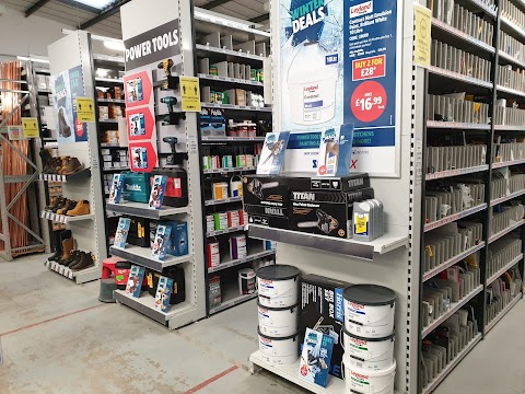 Screwfix Basingstoke