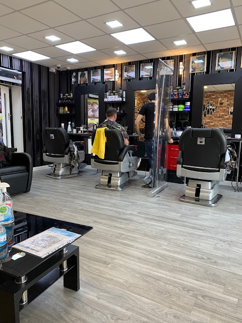 Magic Cut Barber Shop - Haircuts and Beards, Hot Towel Shave Wokingham