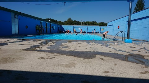 Bunclody Swimming Pool