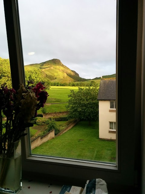 Apartment by Holyrood Park