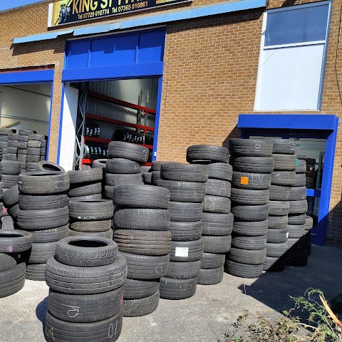 KING ST TYRES