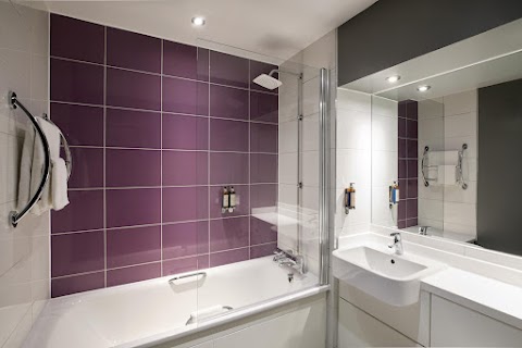 Premier Inn Portsmouth (Port Solent) hotel