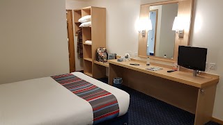 Travelodge Leeds Bradford Airport