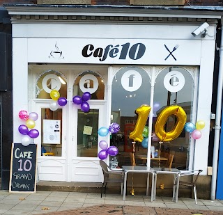 Cafe 10