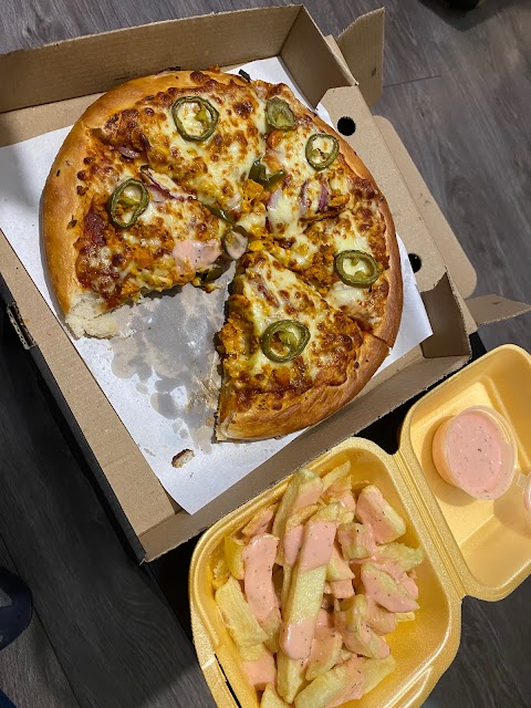 Hot Pizza & Crunchy Chicken