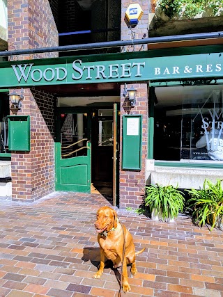 Wood Street Bar & Restaurant