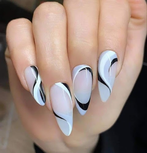 Nail World