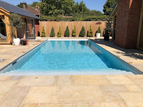 Rockhopper Pools - Swimming Pool Services