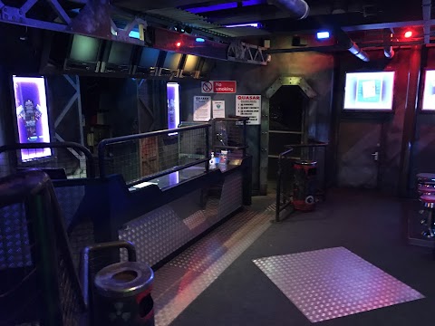 Quasar Laser Game