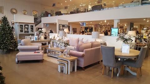 EZ Living Furniture - Fonthill