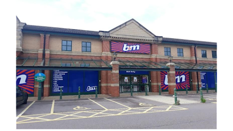 B&M Store