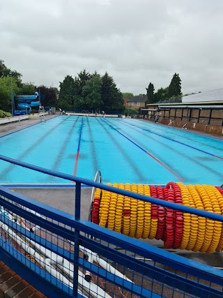 Woodgreen Leisure Centre