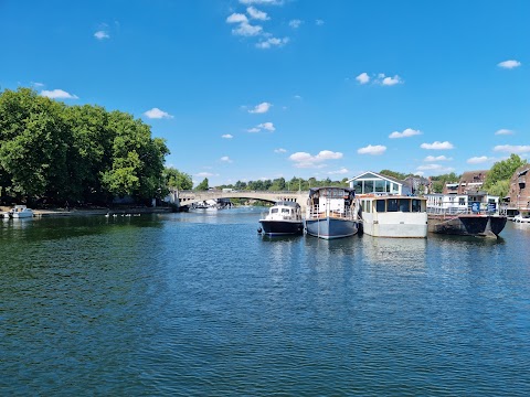 Thames Rivercruise Reading