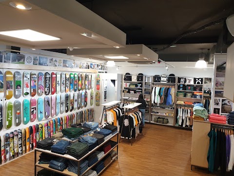 Welcome Skate Store