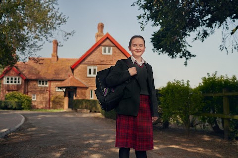 Queen Margaret's School For Girls