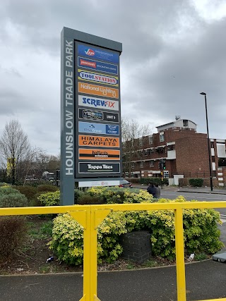 Halfords Autocentre Hounslow