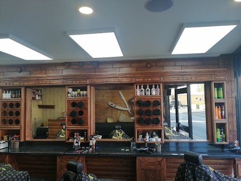 Golden Razor Barbers