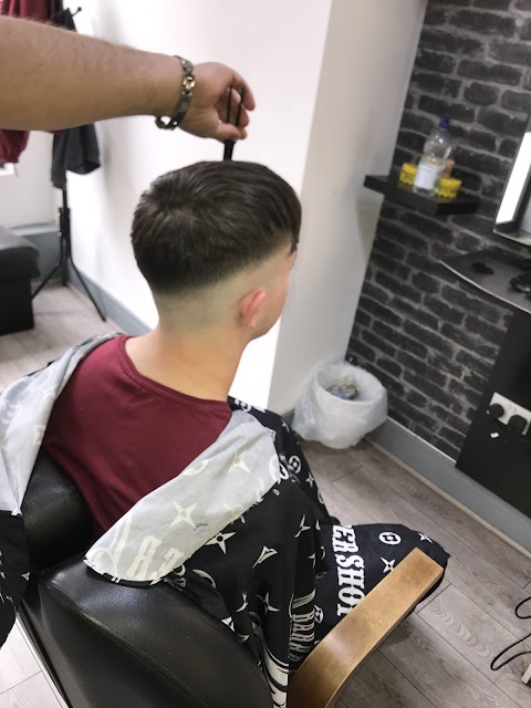 Ramin’s barber mount Florida