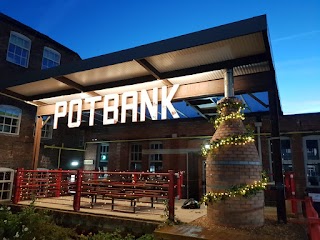 Potbank Aparthotel