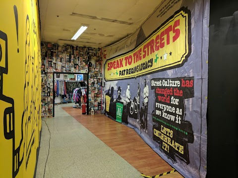 Thrifty Store