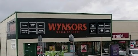 Wynsors World of Shoes