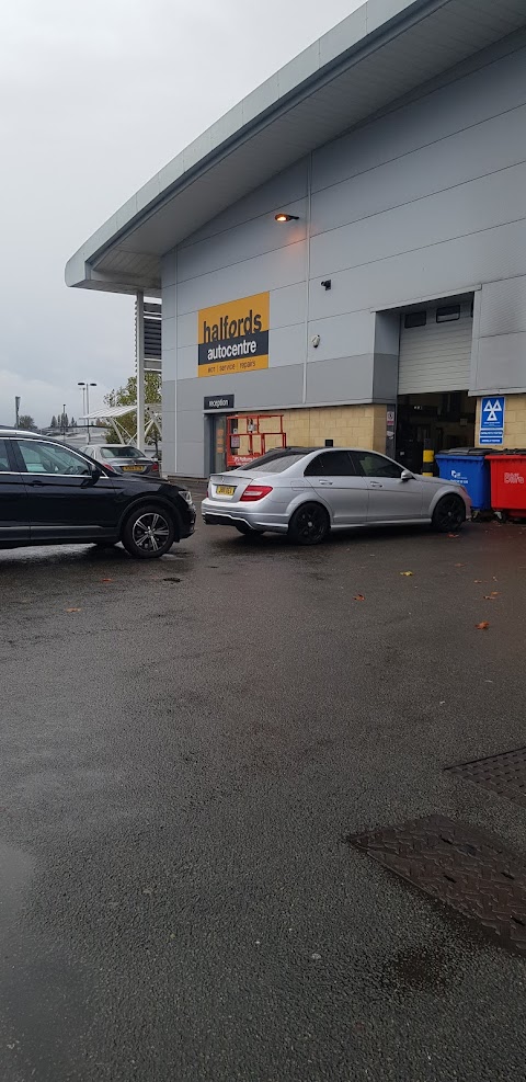 Halfords Autocentre Sydenham