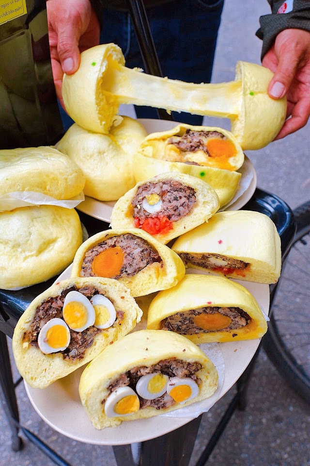 Bánh Mì thịt nguội Hiệu Cô Ba-24 Phan đình phùng