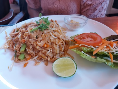 Sommai Thai Restaurant