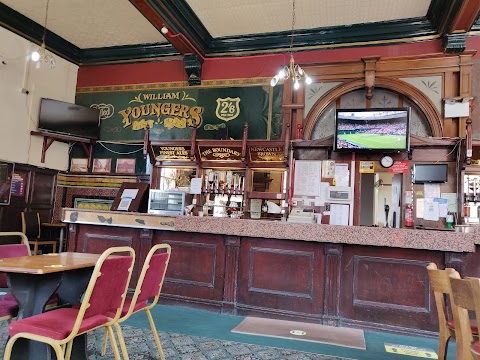 Boundary Pub