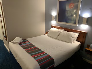 Travelodge Northampton Round Spinney