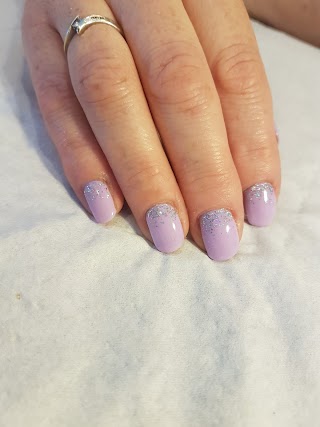 Bijou Nail Studio