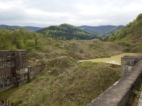 Озеро с. Ровінь