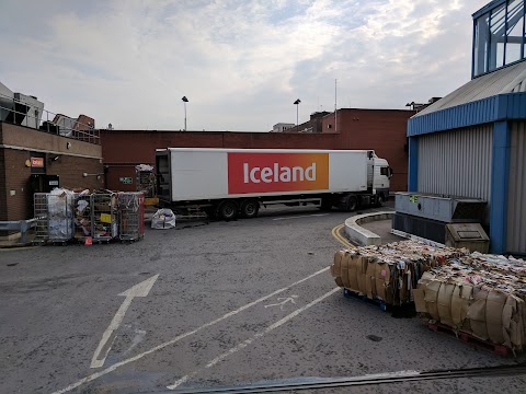 Iceland Supermarket Hull