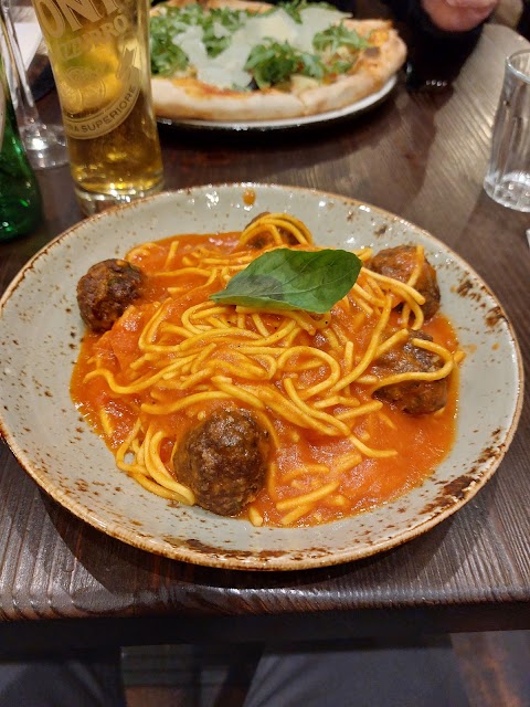 Valentina Italian Restaurant, Bar & Kitchen - Weybridge