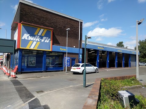 Kwik Fit - Hyde