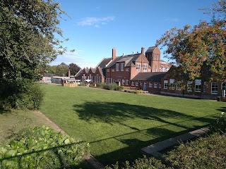 Angel Road Junior School