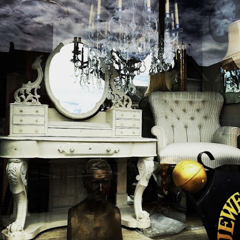 Antiques of Wimbledon