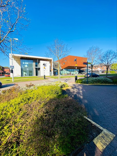 University of Buckingham Medical School at Milton Keynes University Hospital