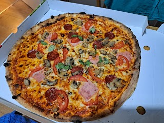 Vesuvio Wood Oven Pizza (Clapton)