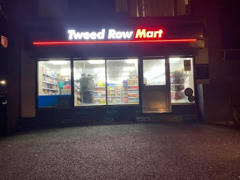 Tweed Mini Market