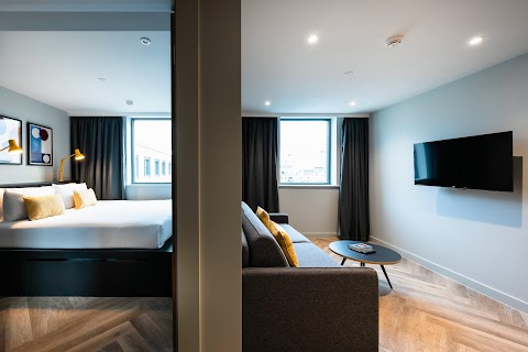 Staycity Aparthotels - Tivoli