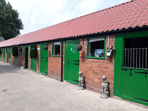 Beacon Barkers Pet Centre (Meadowcroft Kennels Ltd)