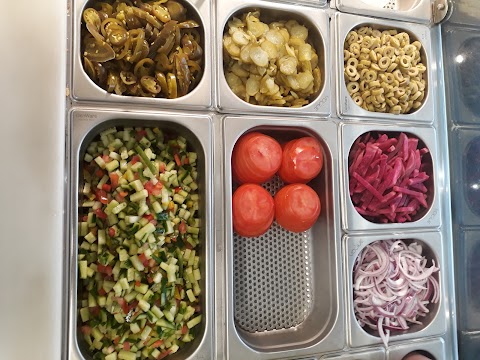 Fanoush Falafel Salad Bar