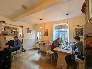 The Willow Restaurant & B&B