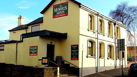 Morris Arms