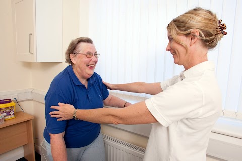 Oakwood Physiotherapy Clinic - Physio in Enfield Southgate