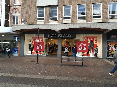 River Island