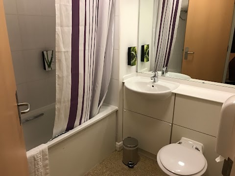 Premier Inn Glasgow Airport hotel