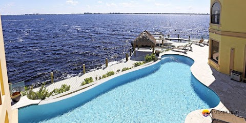 Waterside Villas with Boats